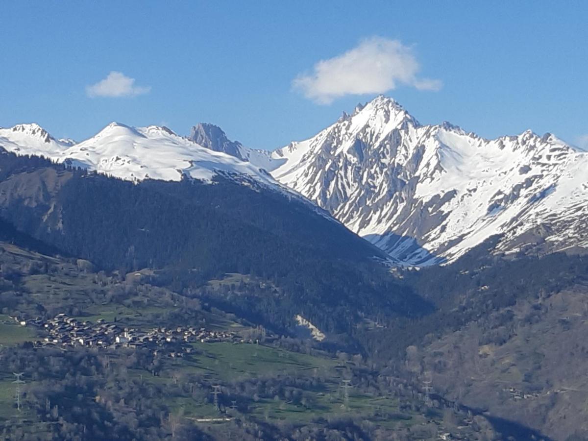 Gite-Auberge De Montvilliers Aime Kültér fotó