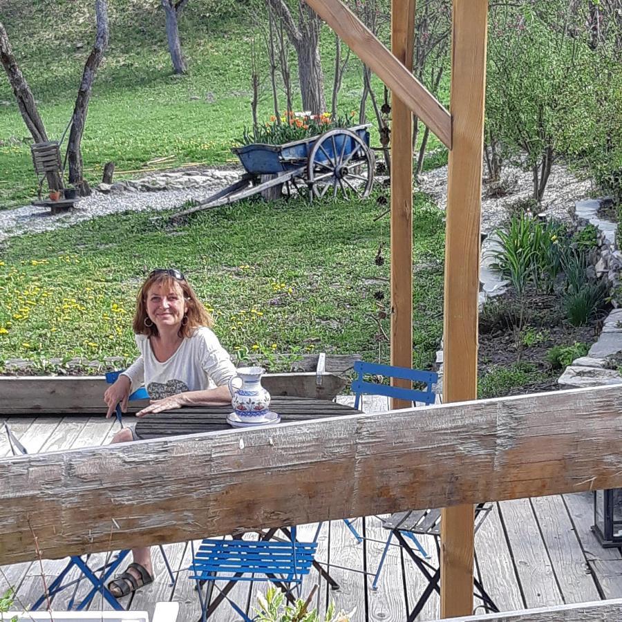 Gite-Auberge De Montvilliers Aime Kültér fotó