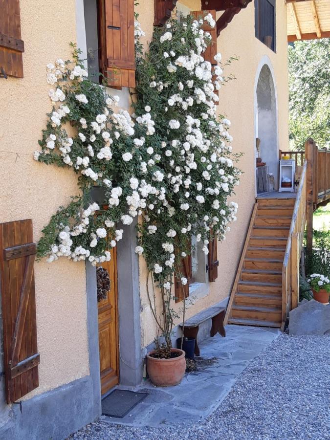 Gite-Auberge De Montvilliers Aime Kültér fotó