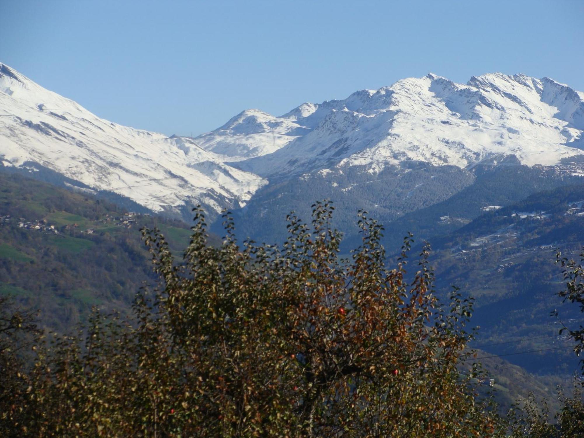 Gite-Auberge De Montvilliers Aime Kültér fotó