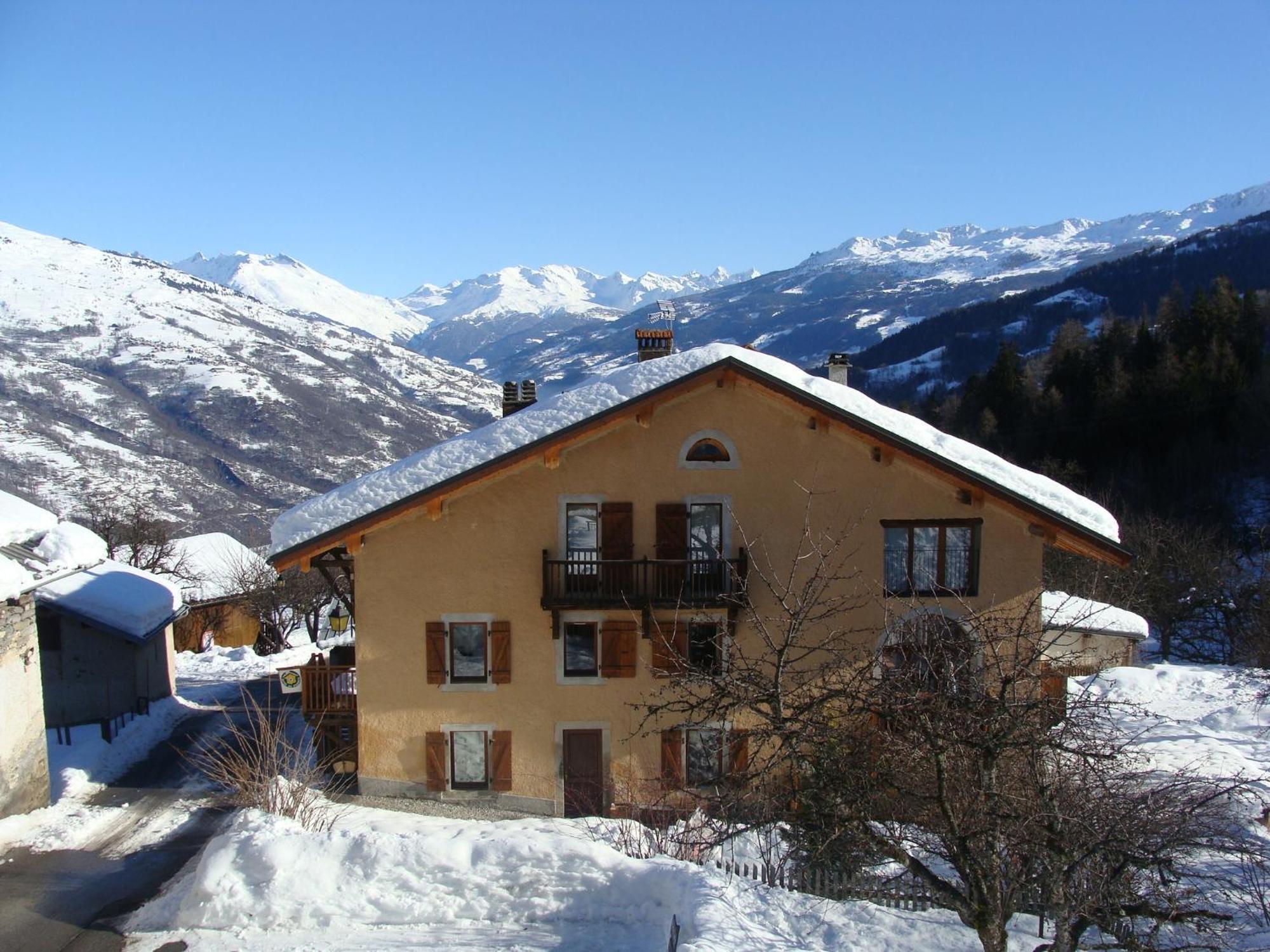 Gite-Auberge De Montvilliers Aime Kültér fotó