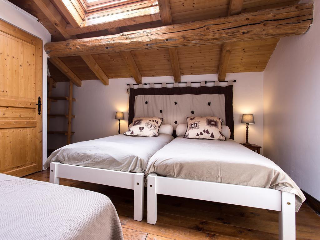 Gite-Auberge De Montvilliers Aime Kültér fotó