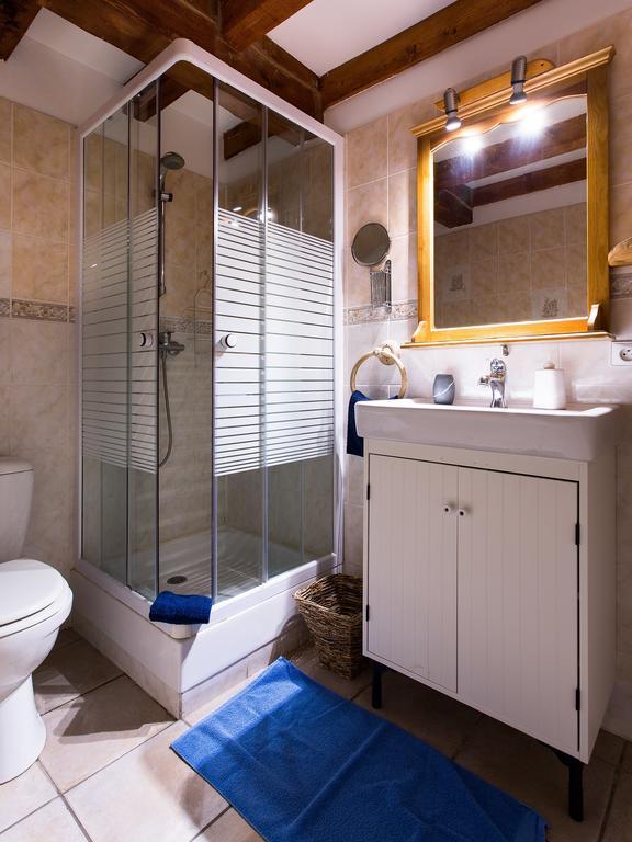 Gite-Auberge De Montvilliers Aime Kültér fotó