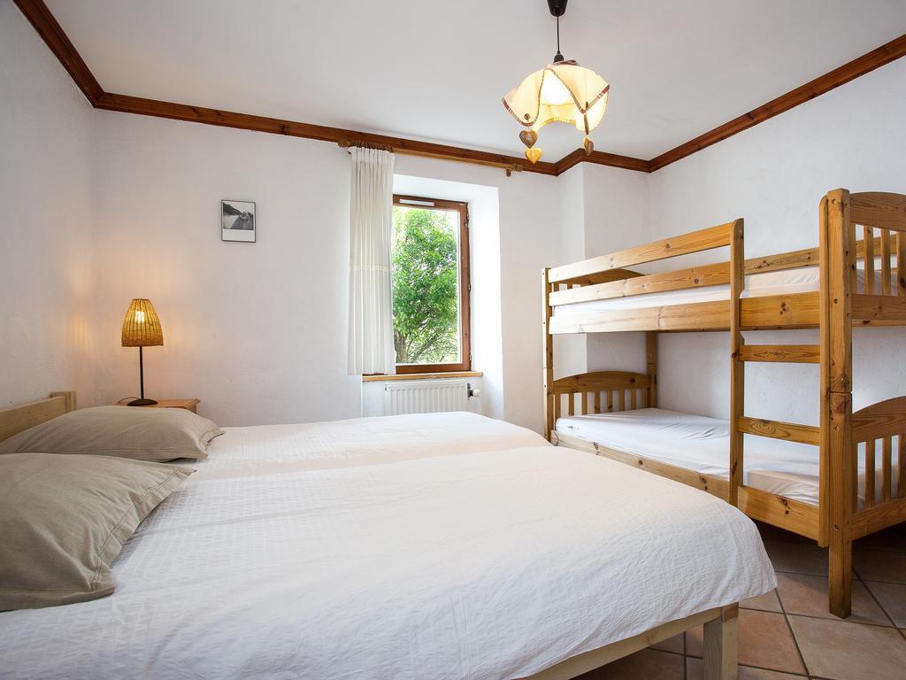 Gite-Auberge De Montvilliers Aime Kültér fotó
