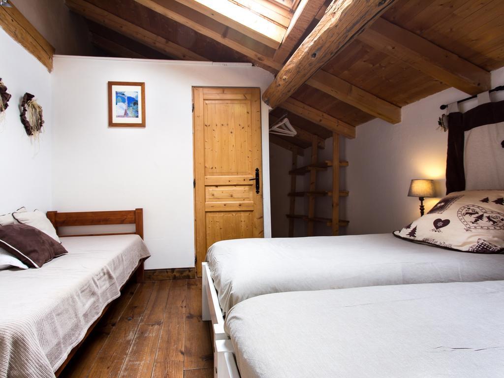 Gite-Auberge De Montvilliers Aime Kültér fotó