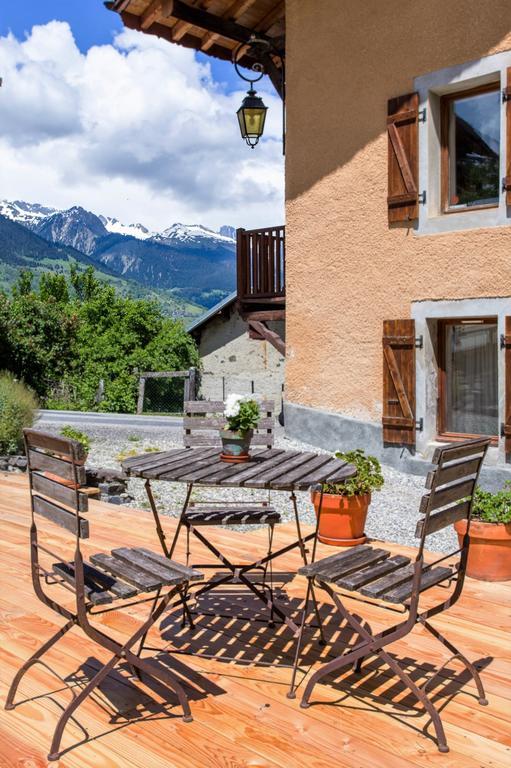 Gite-Auberge De Montvilliers Aime Kültér fotó
