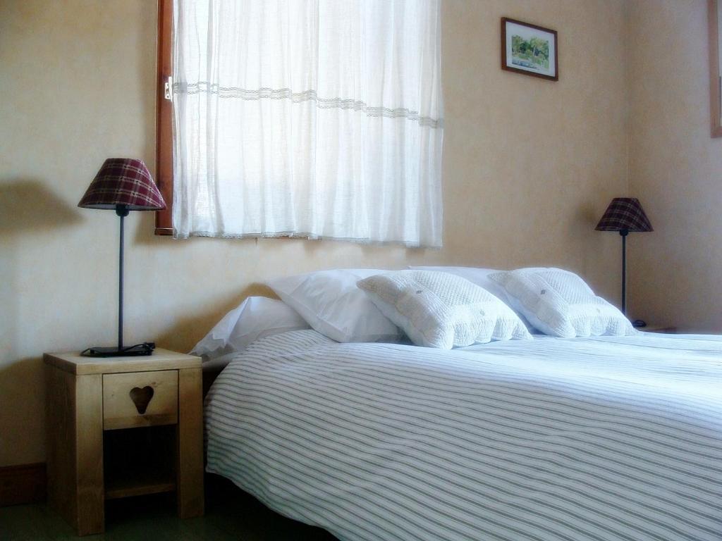 Gite-Auberge De Montvilliers Aime Szoba fotó